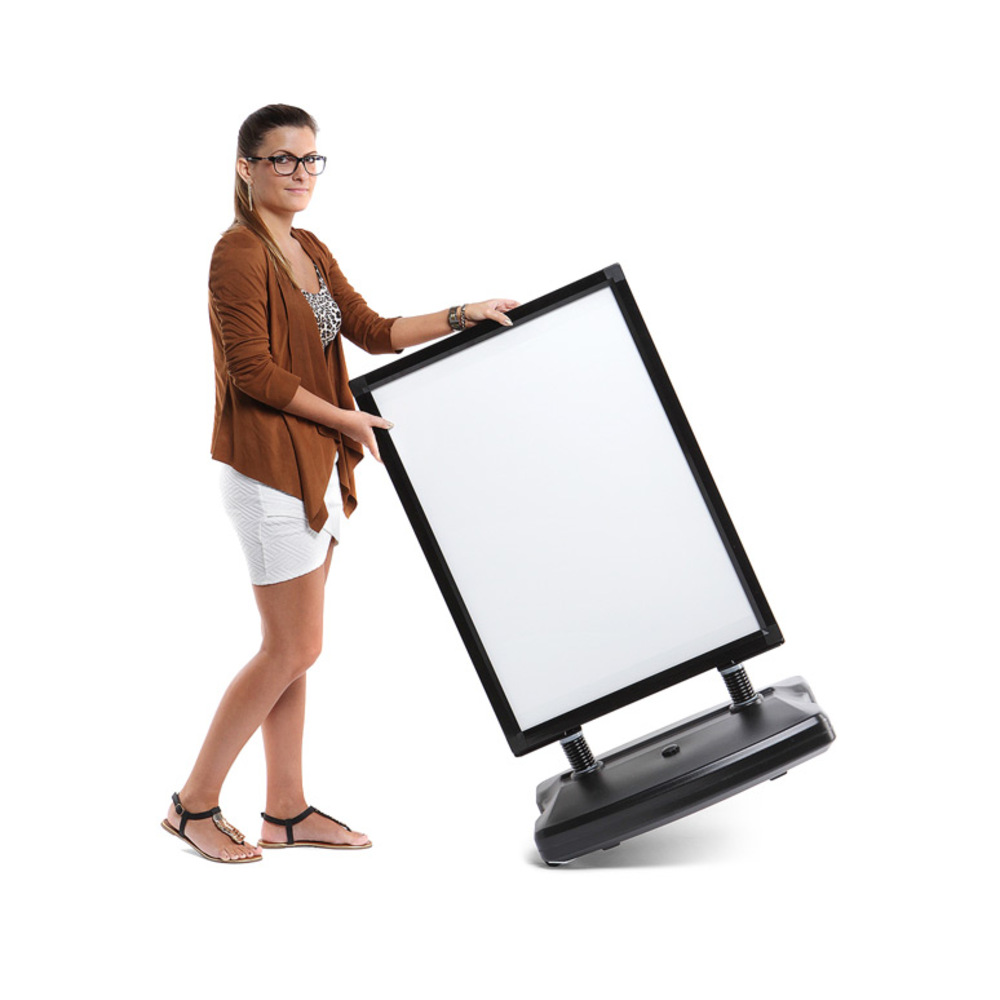 Windtalker® City (Schwarz). Kundenstopper 70x100 wetterfest (mit wetterfester Postertasche) – Bild 8